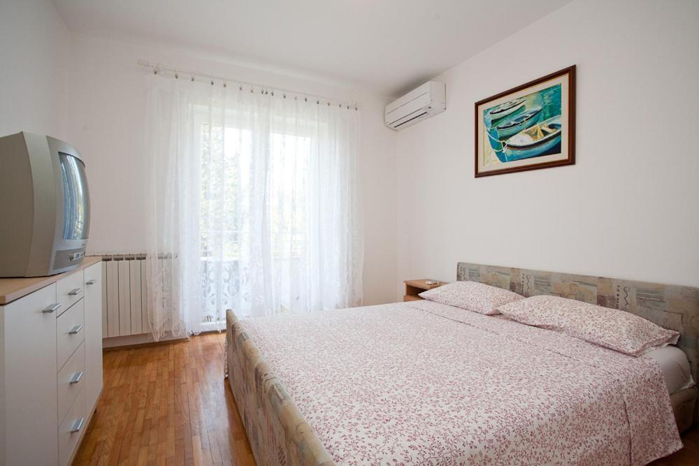 Bed & Breakfast Mario Крк Экстерьер фото